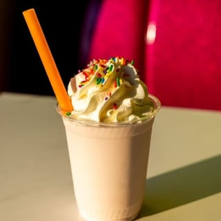 Small Strawberry Shake