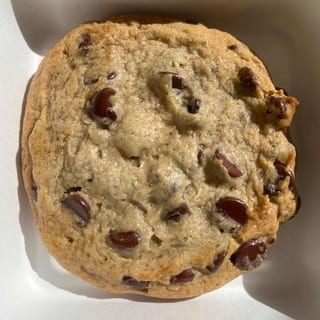 Chocolate Chip Cookie